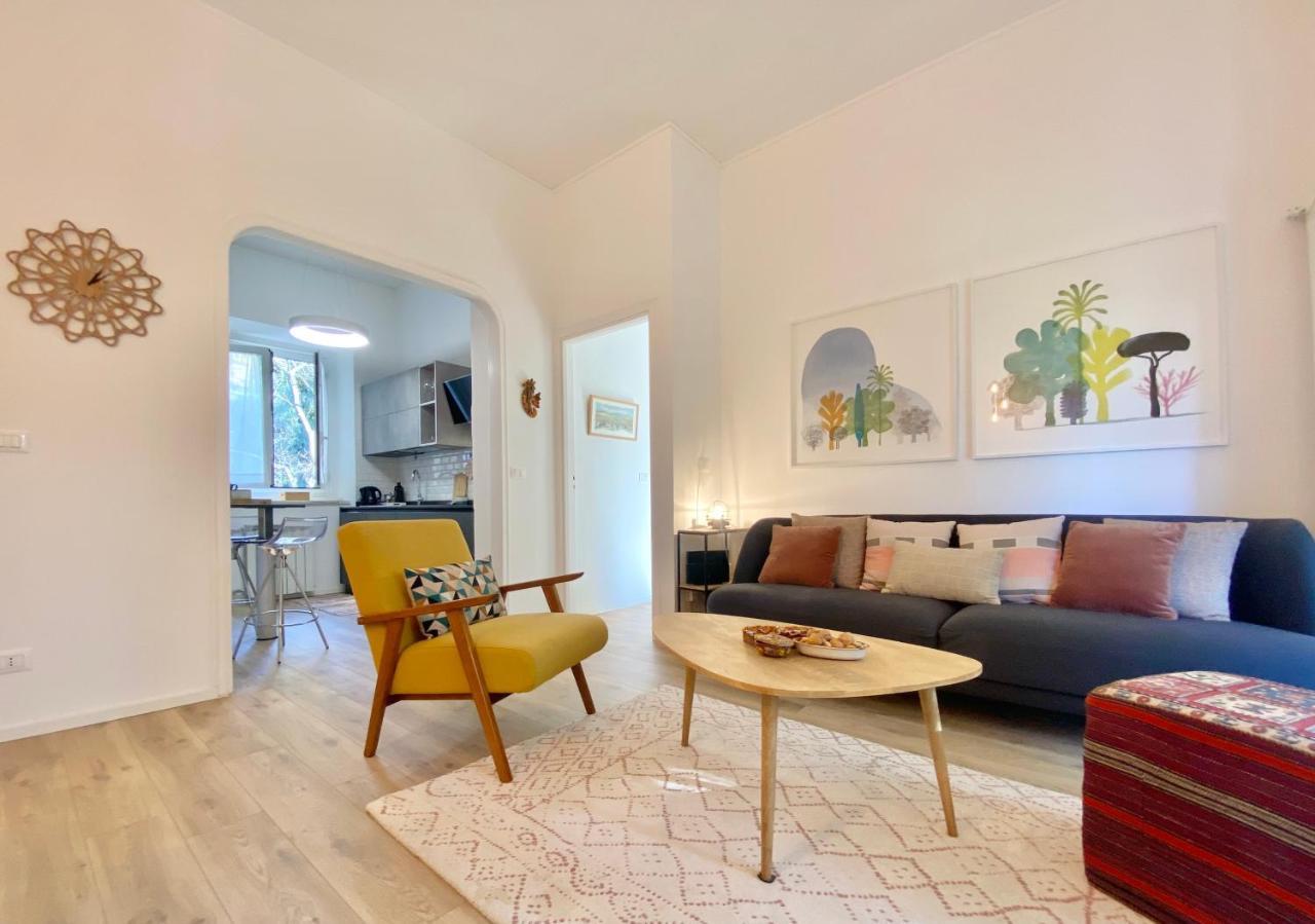 Casaviva-Stylish Trilo With Ac-Shared Pool-Parking Apartment Genova Exterior foto